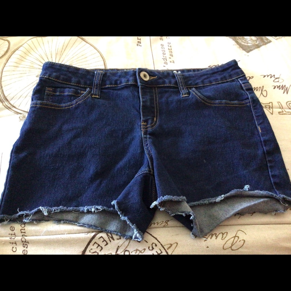 Girl shorts